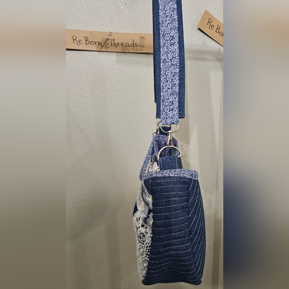 Handcrafted Blue Floral Shoulder Bag with Removable Strap - Picture 4 of 9